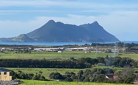 Moko Hiwi Escape Ruakaka - Tui Suite